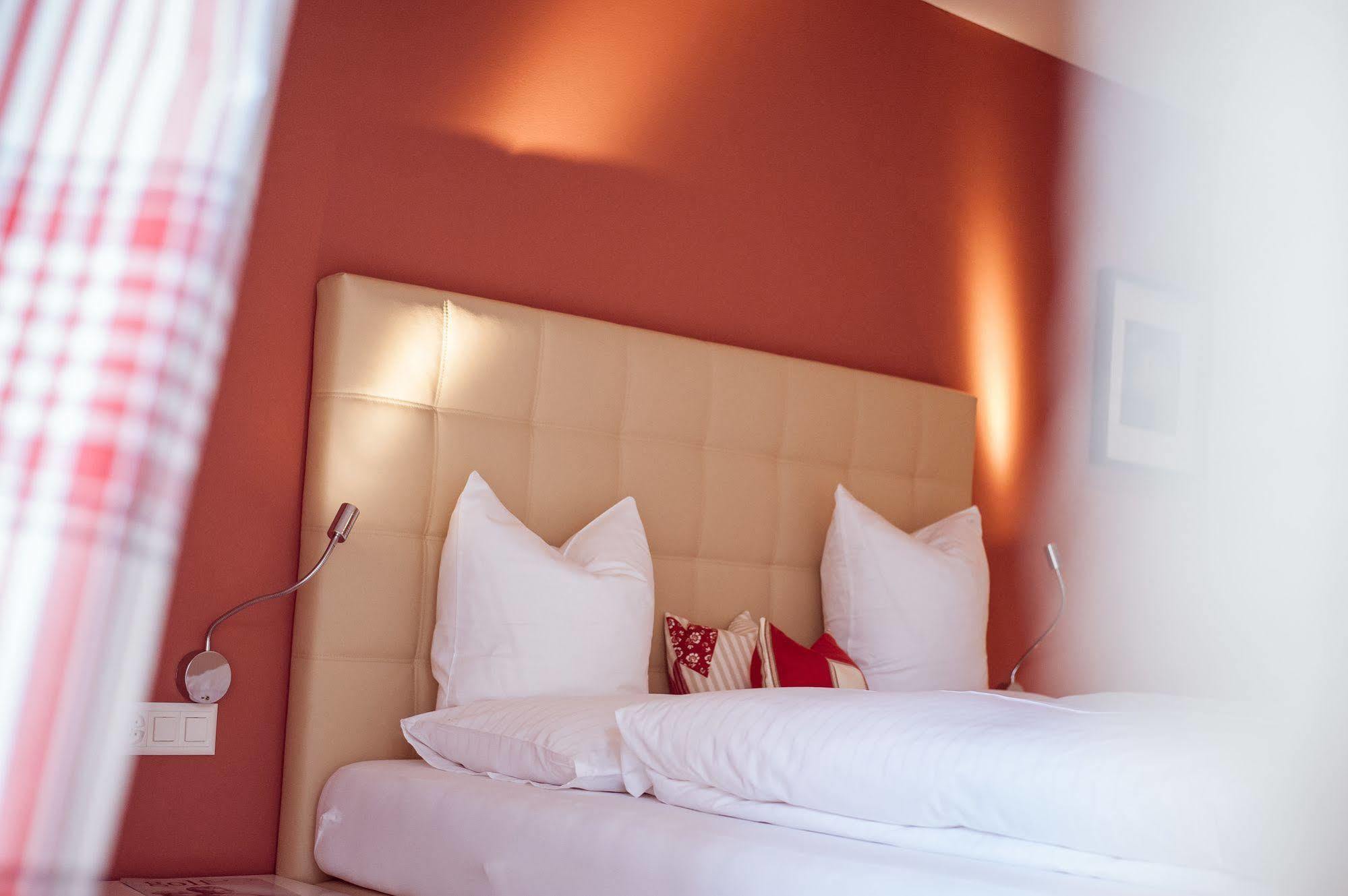 Hotel Weinstube Nendeln Luaran gambar